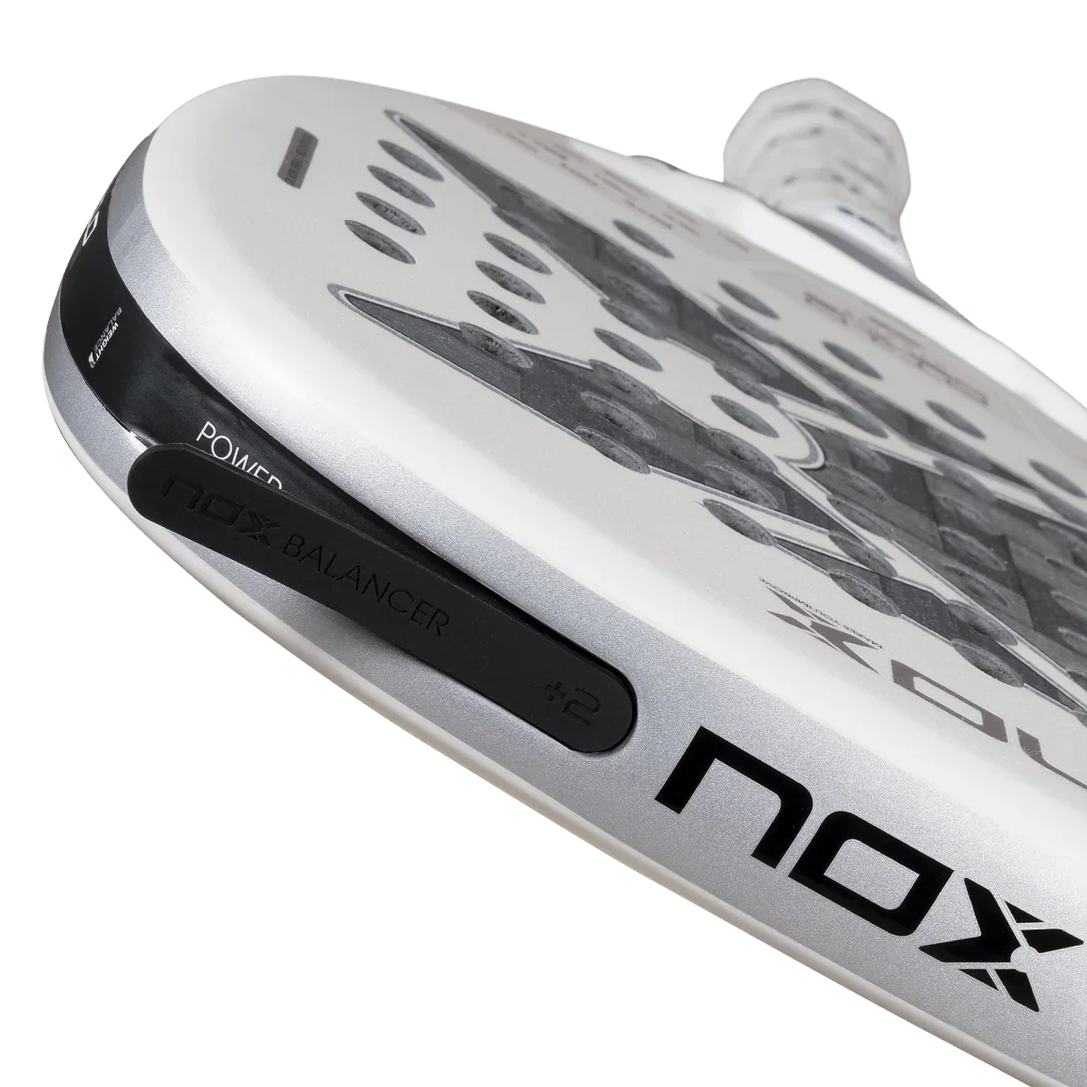 Pala Nox AT10 Luxury Genius Attack 12K Alum XTREM 2026 by Agustín Tapia