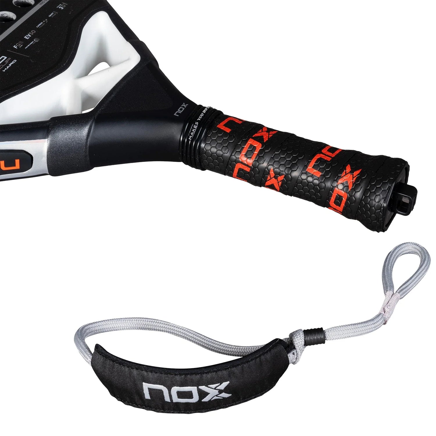 Pala Nox AT10 Pro Cup HARD by Agustín Tapia